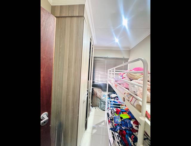 3 BEDROOM SECTIONAL TITLE FOR SALE IN BEN FLEUR